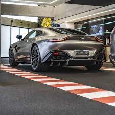 Parking ou Estcaionamento com Piso Drenante Monolitico .jpg