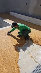 Compactando Piso Drenante Monolitico (36).jpg